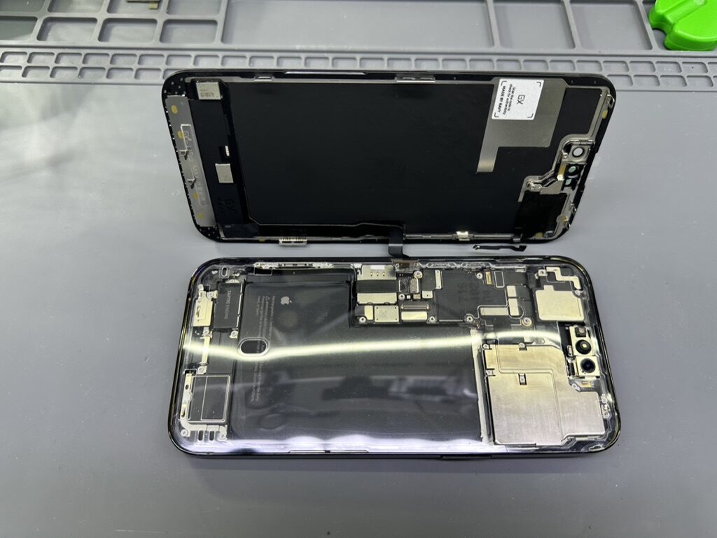Ремонт iPhone 16 Plus в сервисе iFresh.One — фото процесса