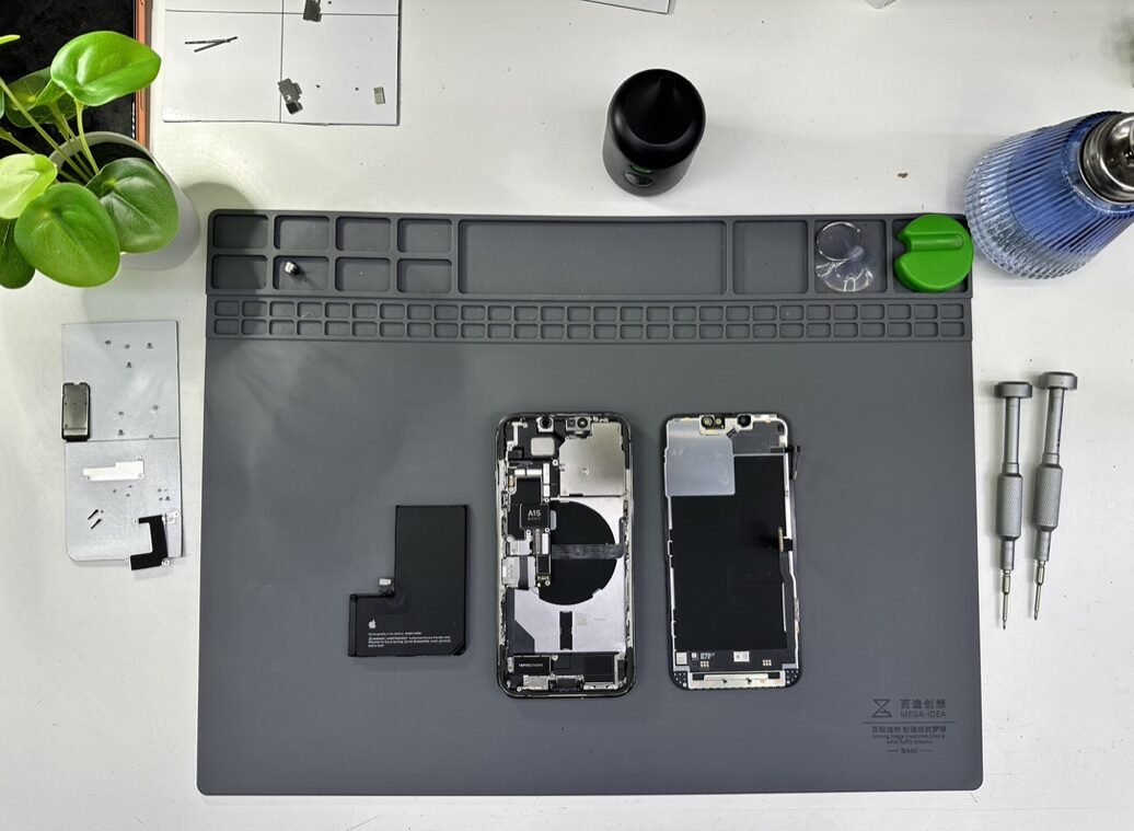 Ремонт iPhone 16 Pro в сервисе iFresh.One — фото процесса