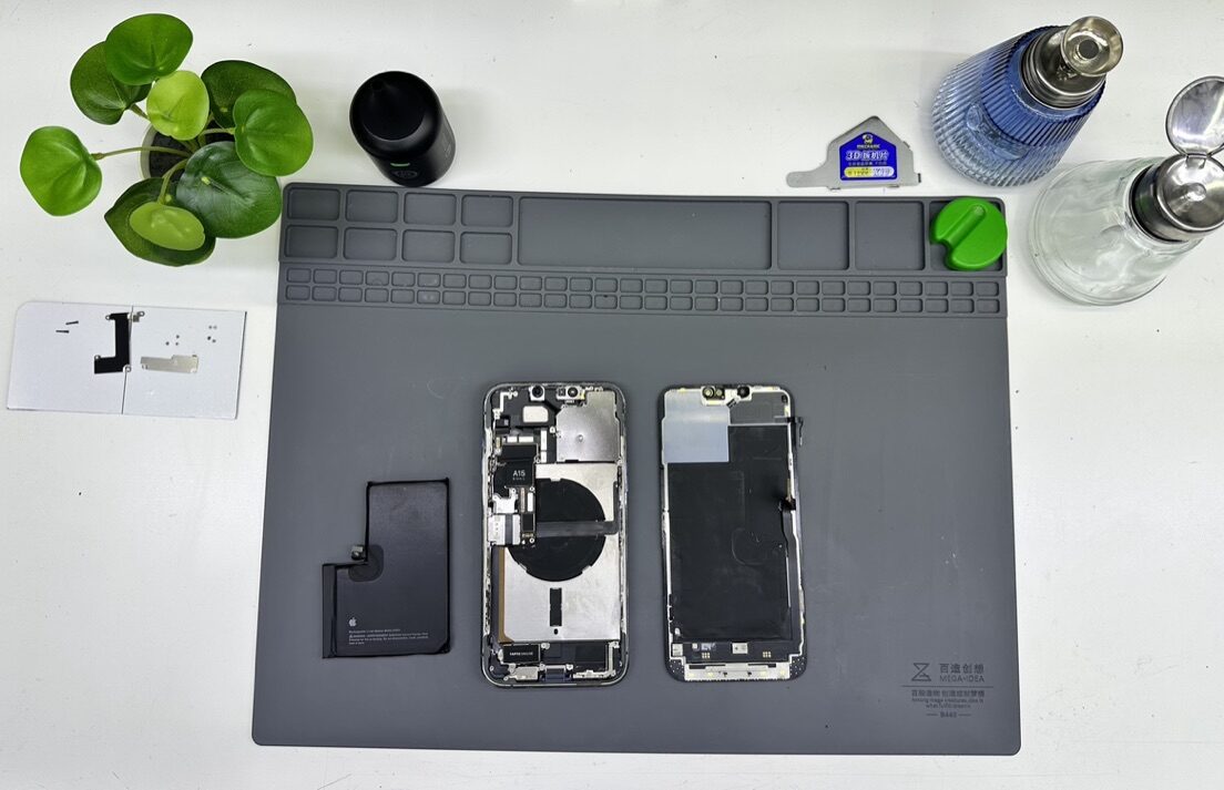 Ремонт iPhone 17 Air в сервисе iFresh.One — фото процесса