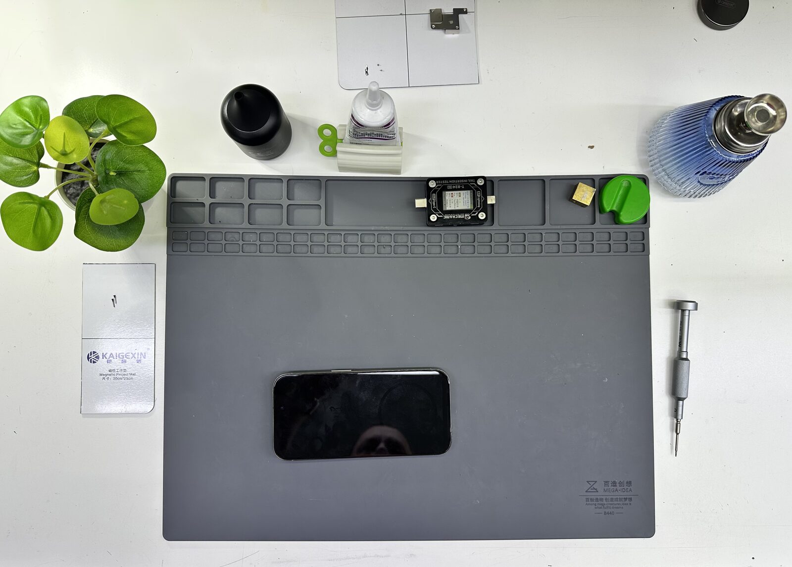 Ремонт iPhone 17 Pro в сервисе iFresh.One — фото процесса