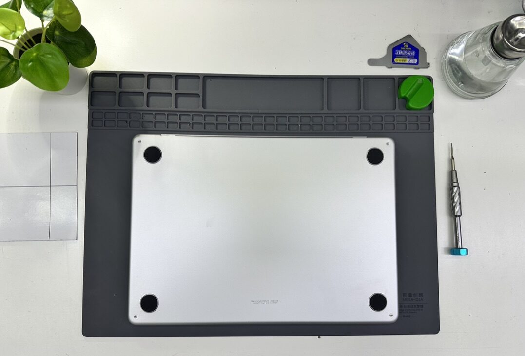 Ремонт MacBook Pro 13 (2018-2020) в сервисе iFresh.One — фото процесса