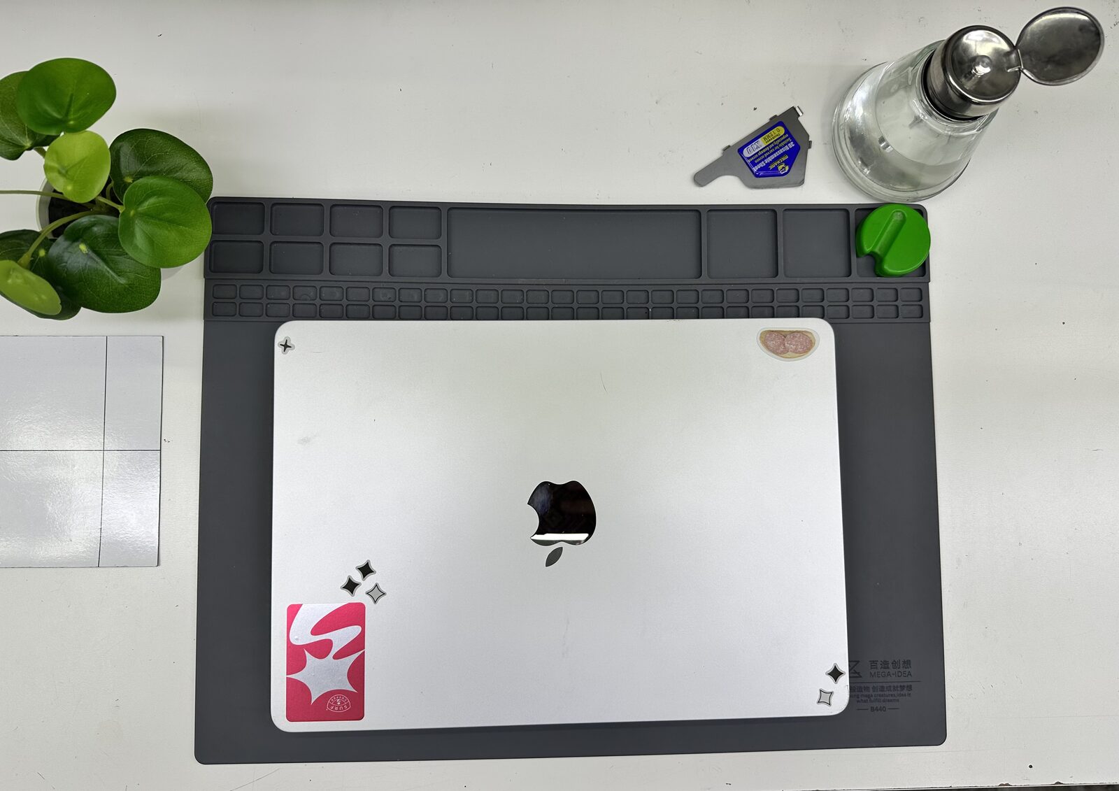 Ремонт MacBook Pro 14 M2 в сервисе iFresh.One — фото процесса